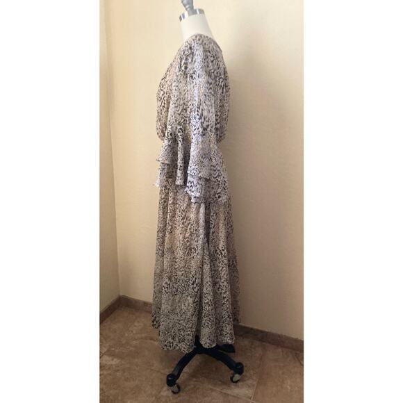 Une Ame Women's Dress Size XL Taupe Gold Sparkle Flutter Belted Chiffon - Picture 7 of 11